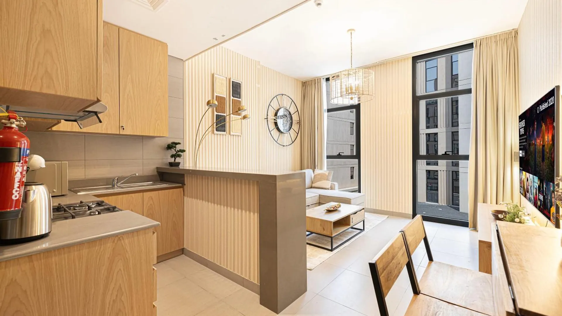 שארג'ה Luxe Haven Apartment By Blue Cloud Holidays 0*,
