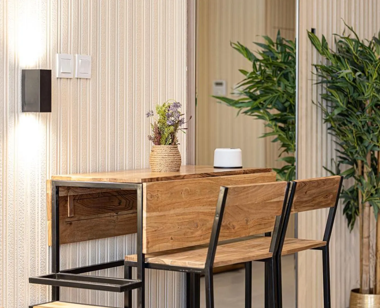 שארג'ה Luxe Haven Apartment By Blue Cloud Holidays איחוד האמירויות הערביות