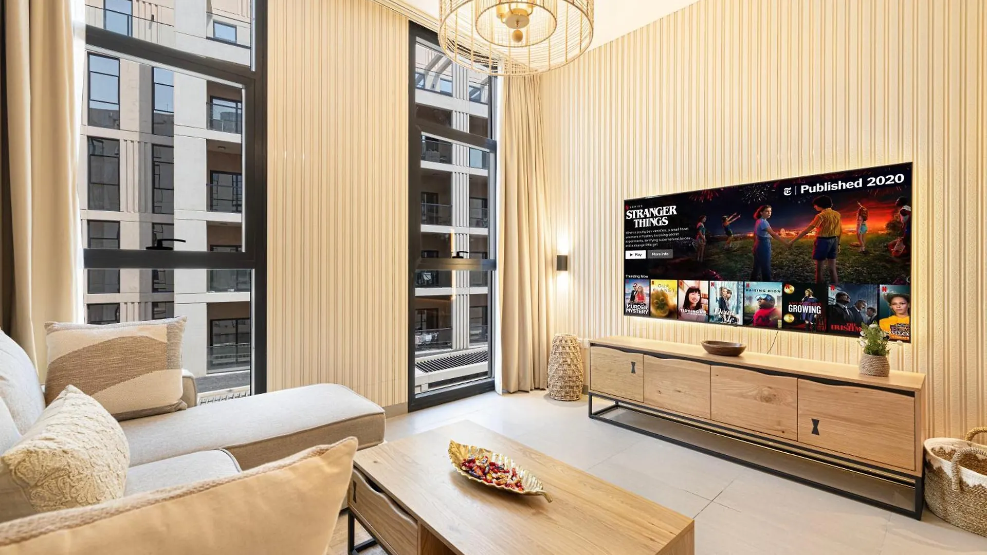 שארג'ה Luxe Haven Apartment By Blue Cloud Holidays