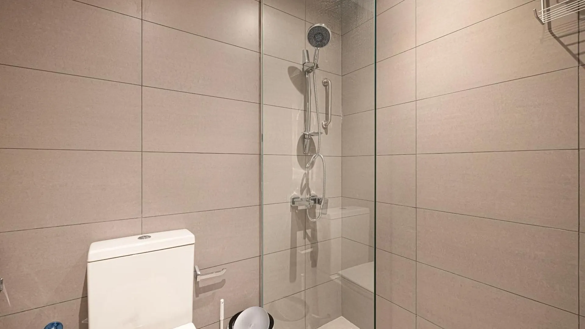 שארג'ה Luxe Haven Apartment By Blue Cloud Holidays
